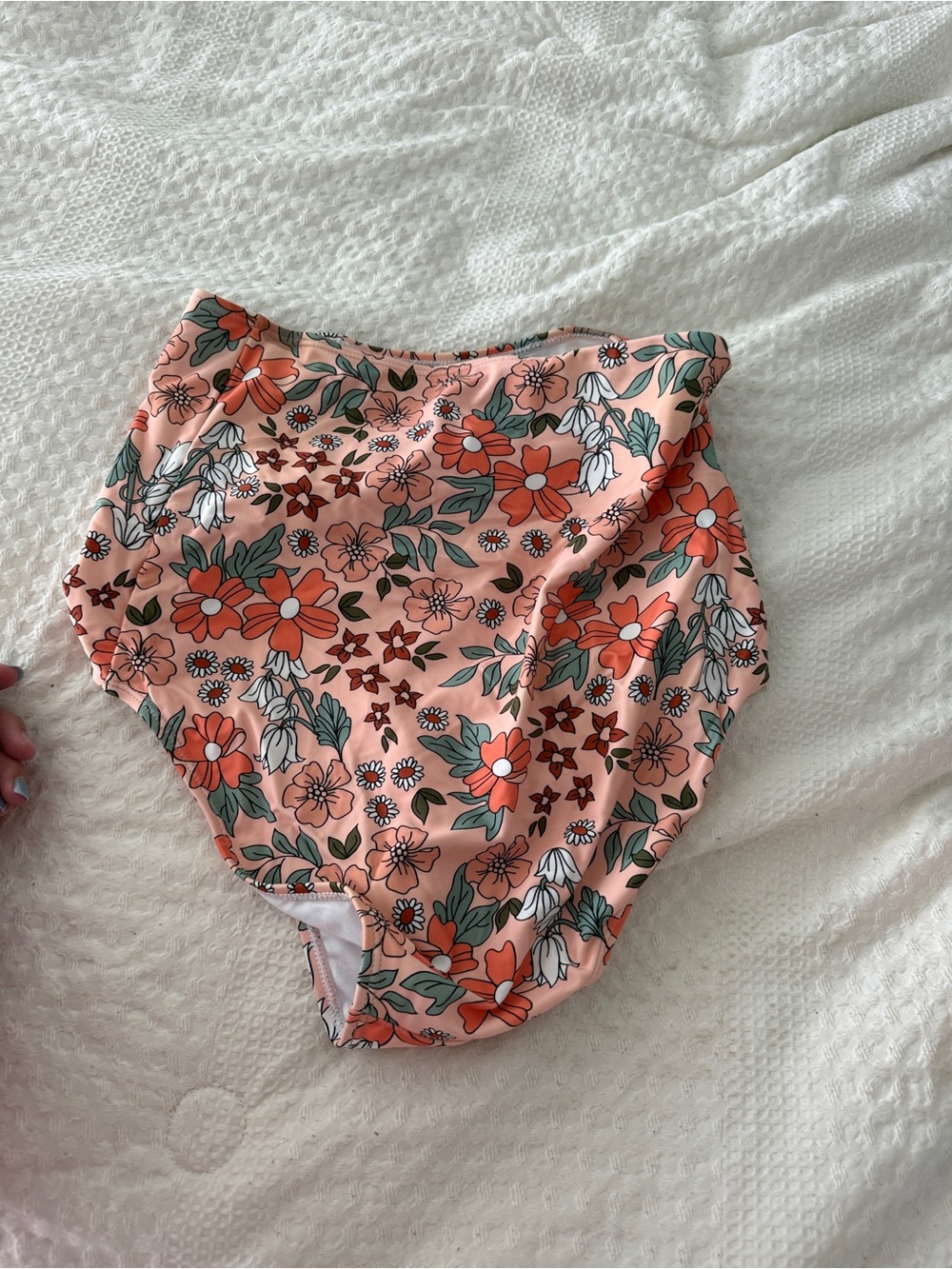 Women’s' Floral Swim Bottoms in Peach size 8/10